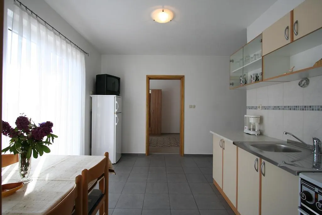 Apartments Mihalic Šilo